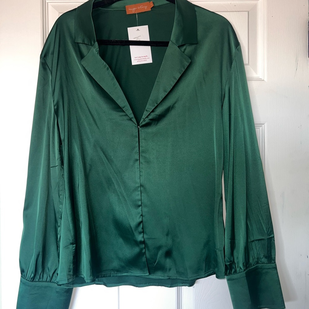 Elegant Green Women's Top